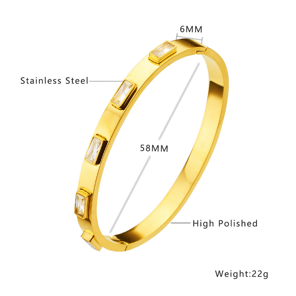 Wholesale Retro Fashion Zircon Gold Titanium Steel Bracelet